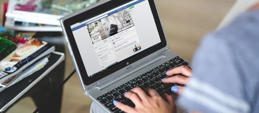 ניהול דף פייסבוק
